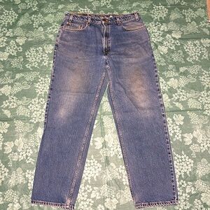 Vintage Mens Levi Relaxed Fit 550 Size: 36x32